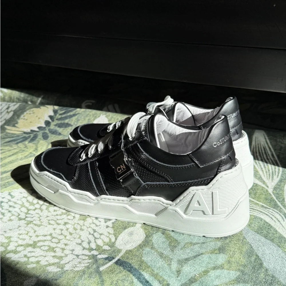 CNC Costume National Black and White Lace-Up Sneakers - Picture 2 of 5